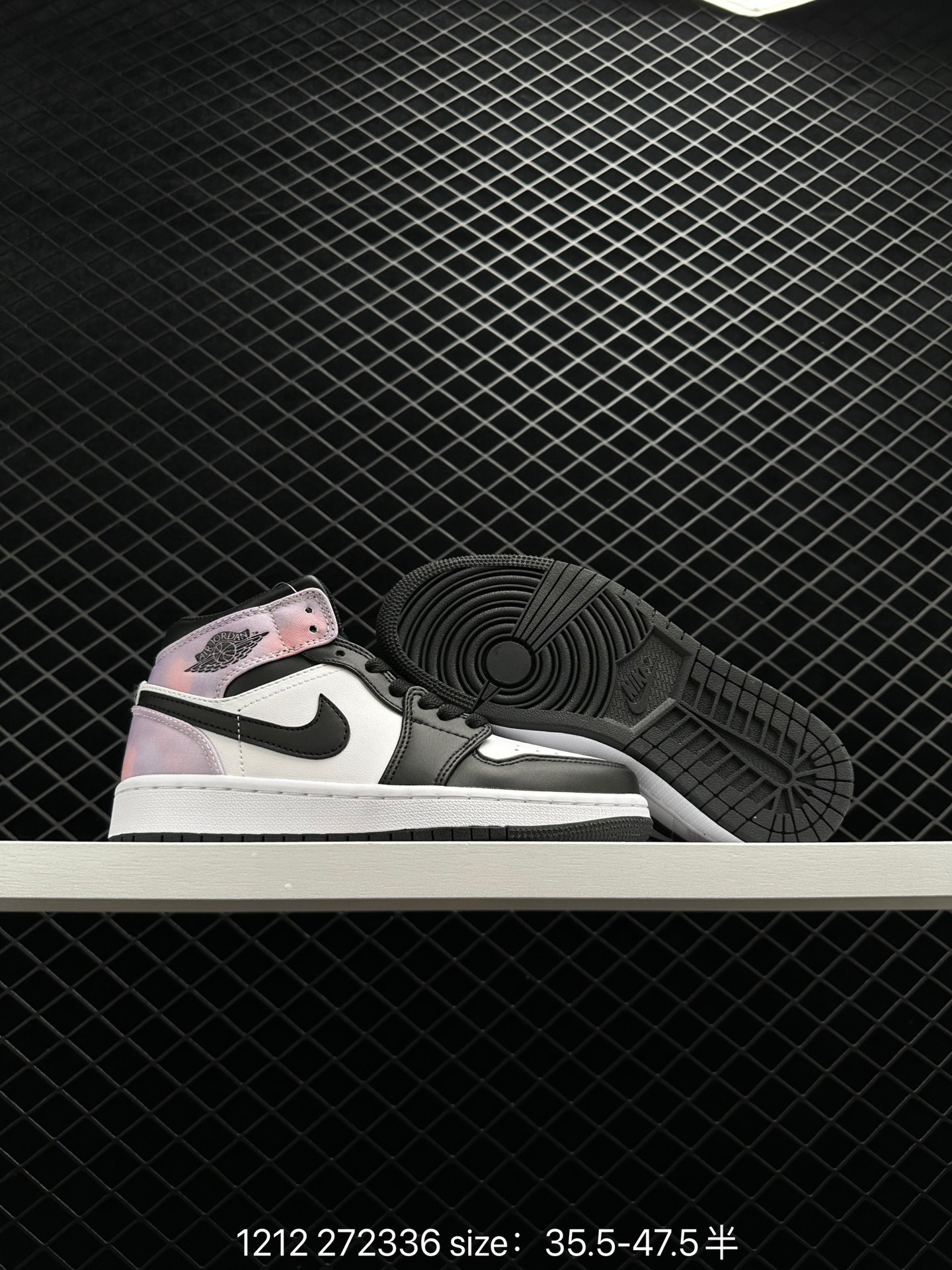 Air Jordan 1 Mid“Light Smoke Grey”
